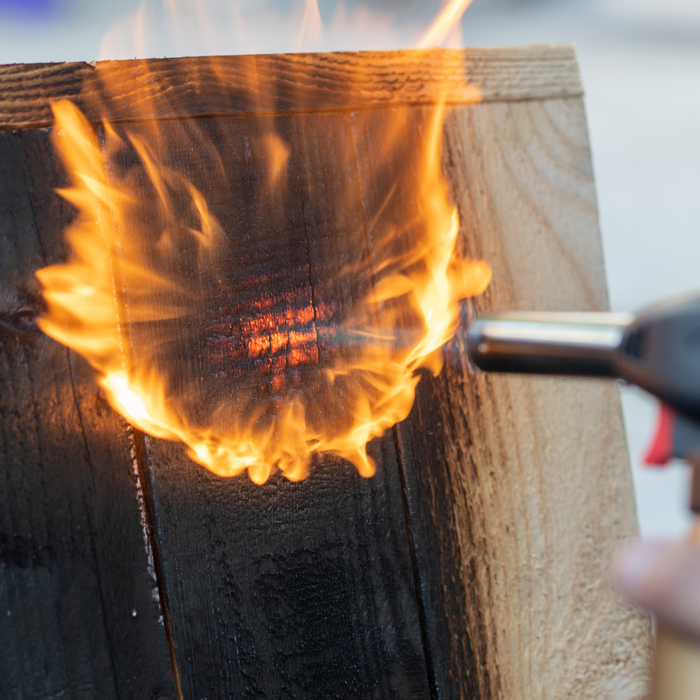 holz flämmen, shou sugi ban, yakisugi anleitung
